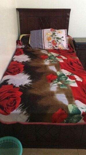 2 bedrooms, iron/ironing board