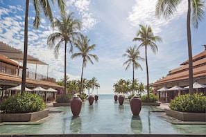 Exterior - Abogo Resort Villas Luxury Da Nang (Da Nang)