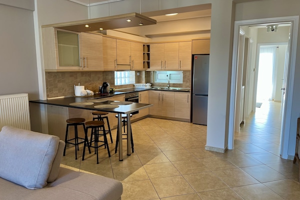 Appartamento Superior, 2 camere da letto, balcone | Cucina privata | Frigorifero con congelatore, macchina per caffè espresso