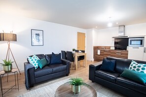 Deluxe Apartment, 2 Bedrooms | Living area | 42-inch flat-screen TV with satellite channels, TV - IQuarter Apartment (Sheffield)