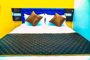 Comfort Room | Free WiFi