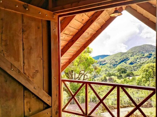 Monarca Cabin - The best view in the Area!
