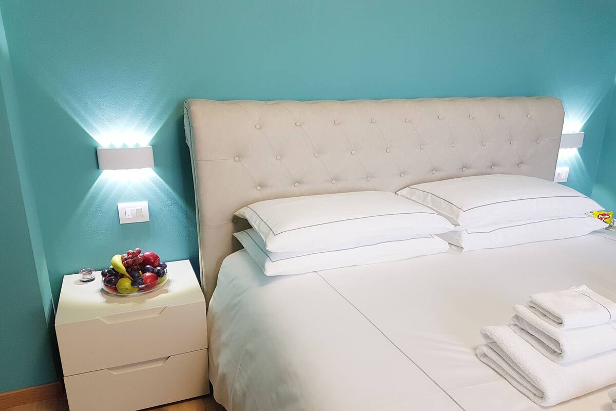 Chambre Double Deluxe, 1 très grand lit, vue jardin