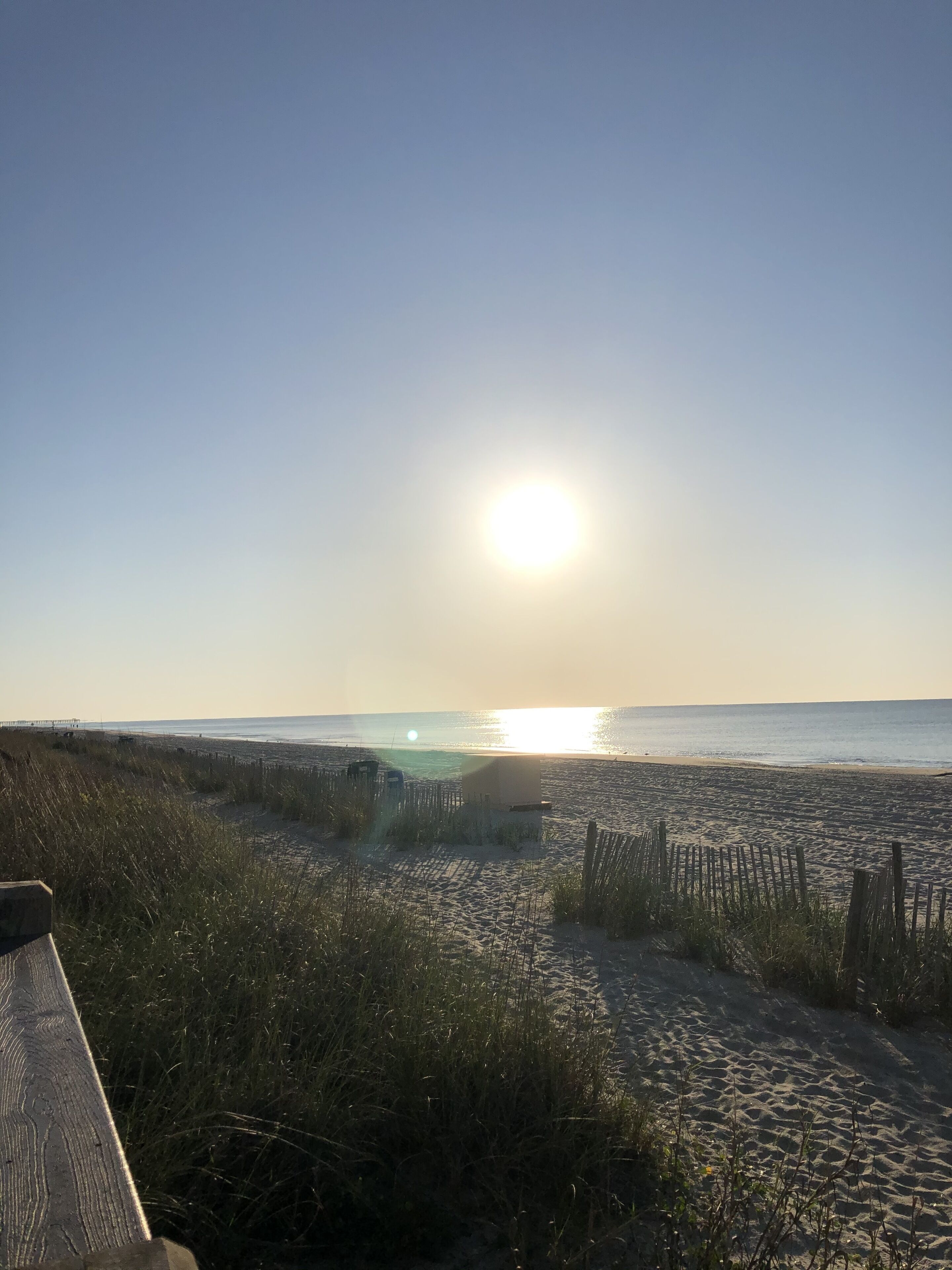 Beach nearby, sun-loungers, beach towels