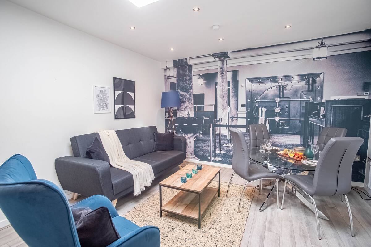 Premium Apartment, 2 Bedrooms | Living area | Flat-screen TV