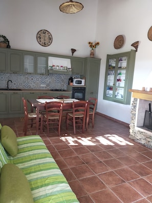 Interior - Old renovated farmhouse 300 meters from the sea (Sardegna)