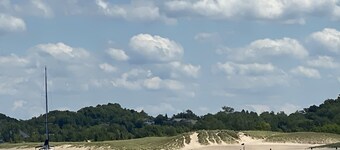 North Wind-walk to the beach & more!