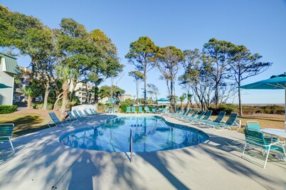 AMAZING views! Full DIRECT Oceanfront Villa! Totally renovated! 