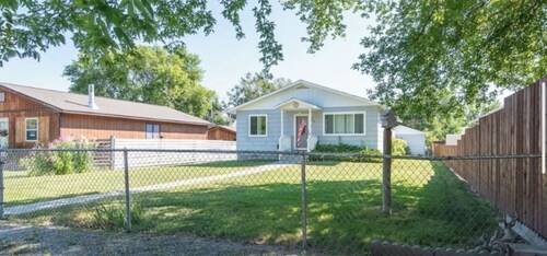 Townsend chicken house