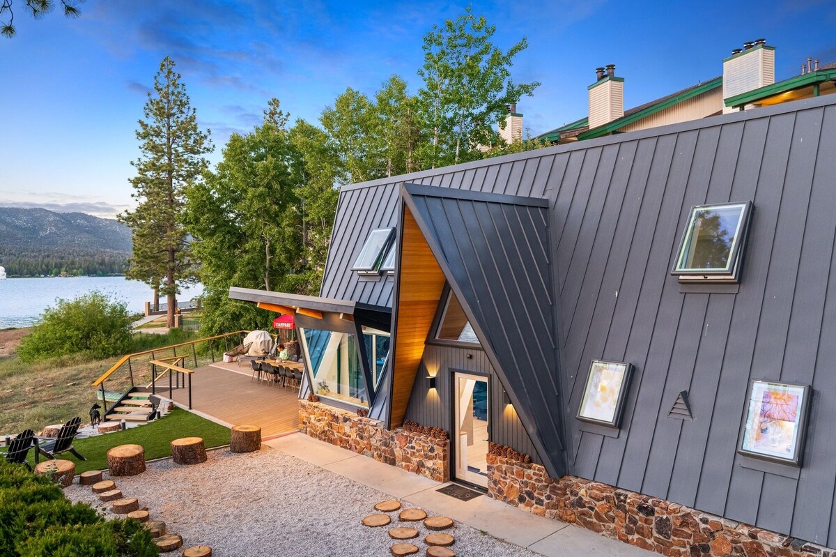 Photo 120 of Luxury Lakefront Home - Hot Tub & Panoramic Views