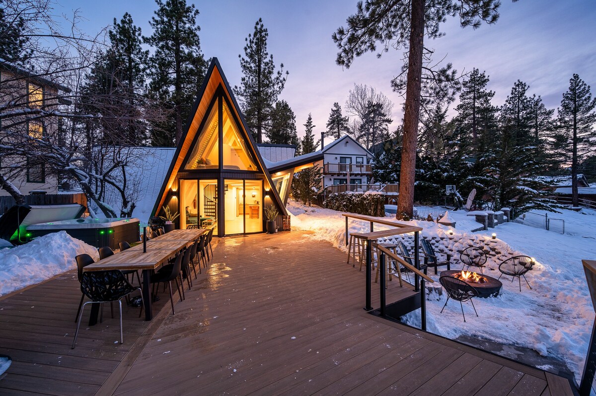 Photo 76 of Luxury Lakefront Home - Hot Tub & Panoramic Views