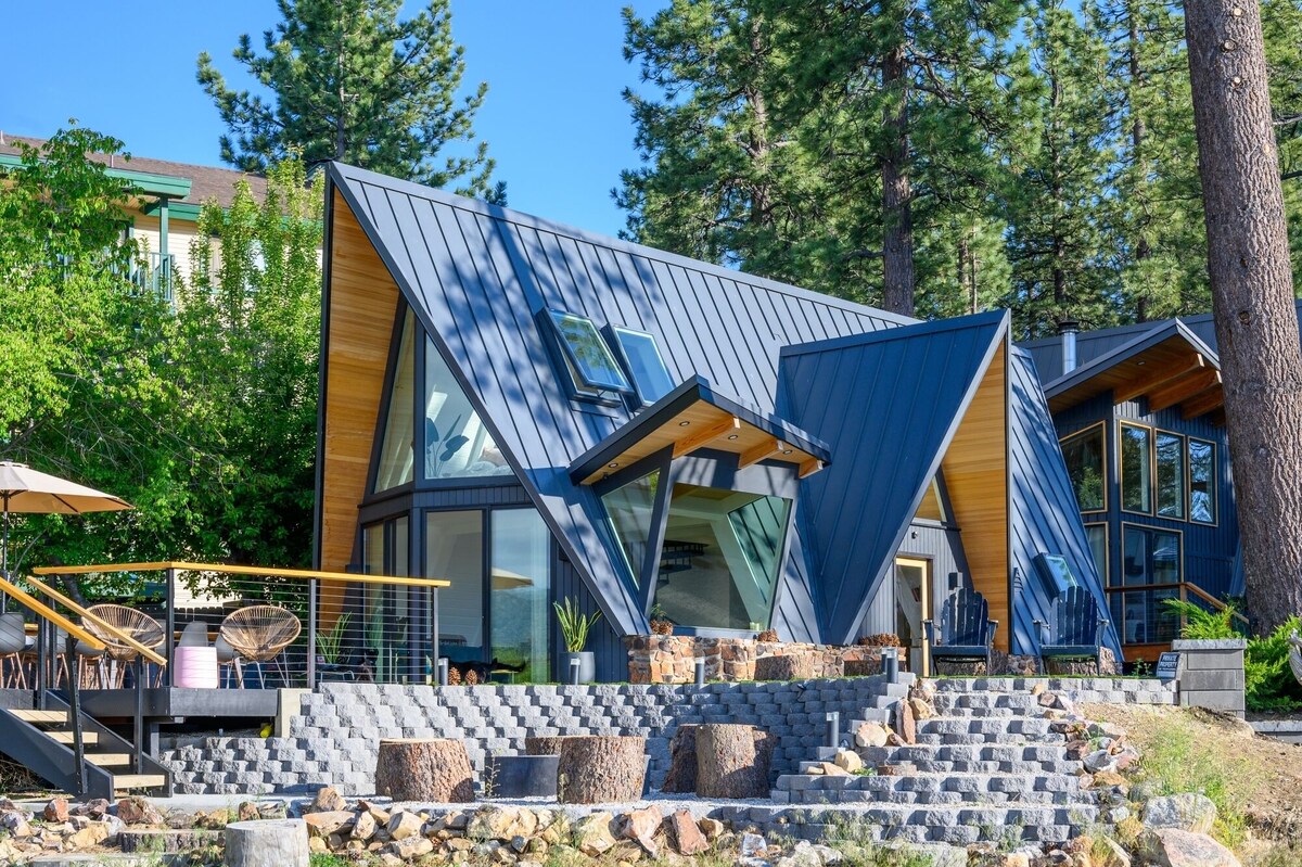 Photo 111 of Luxury Lakefront Home - Hot Tub & Panoramic Views