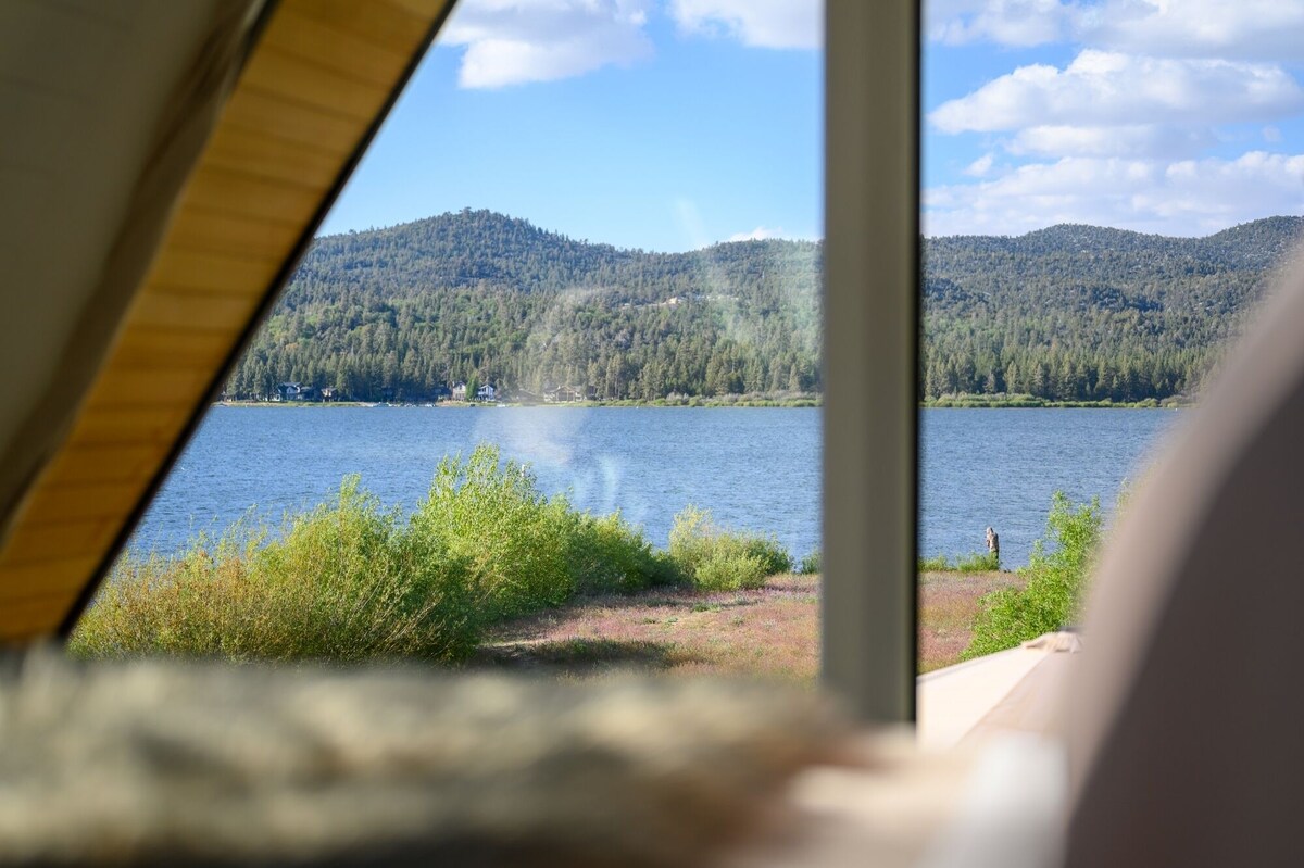 Photo 114 of Luxury Lakefront Home - Hot Tub & Panoramic Views