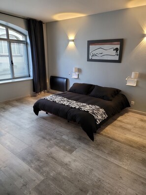 1 Schlafzimmer, Bügeleisen/Bügelbrett, Reisekinderbett, kostenloses WLAN