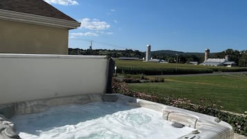 Idromassaggio all'aperto