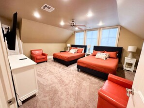3 Schlafzimmer, Bügeleisen/Bügelbrett, WLAN, Bettwäsche