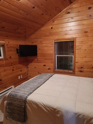 2 bedrooms - Treehouse Apartment (Hillsboro)
