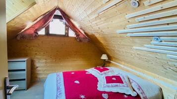 5 makuuhuonetta, vauvan matkasänky, Wi-Fi