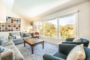 Smart-TV, peis, videospill og bøker