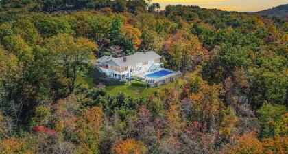 Amazing Views - Heated Pool - Hot Tub - Game Room - Enjoy!