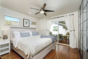 2 Schlafzimmer, Schreibtisch, Bügeleisen/Bügelbrett, Reisekinderbett