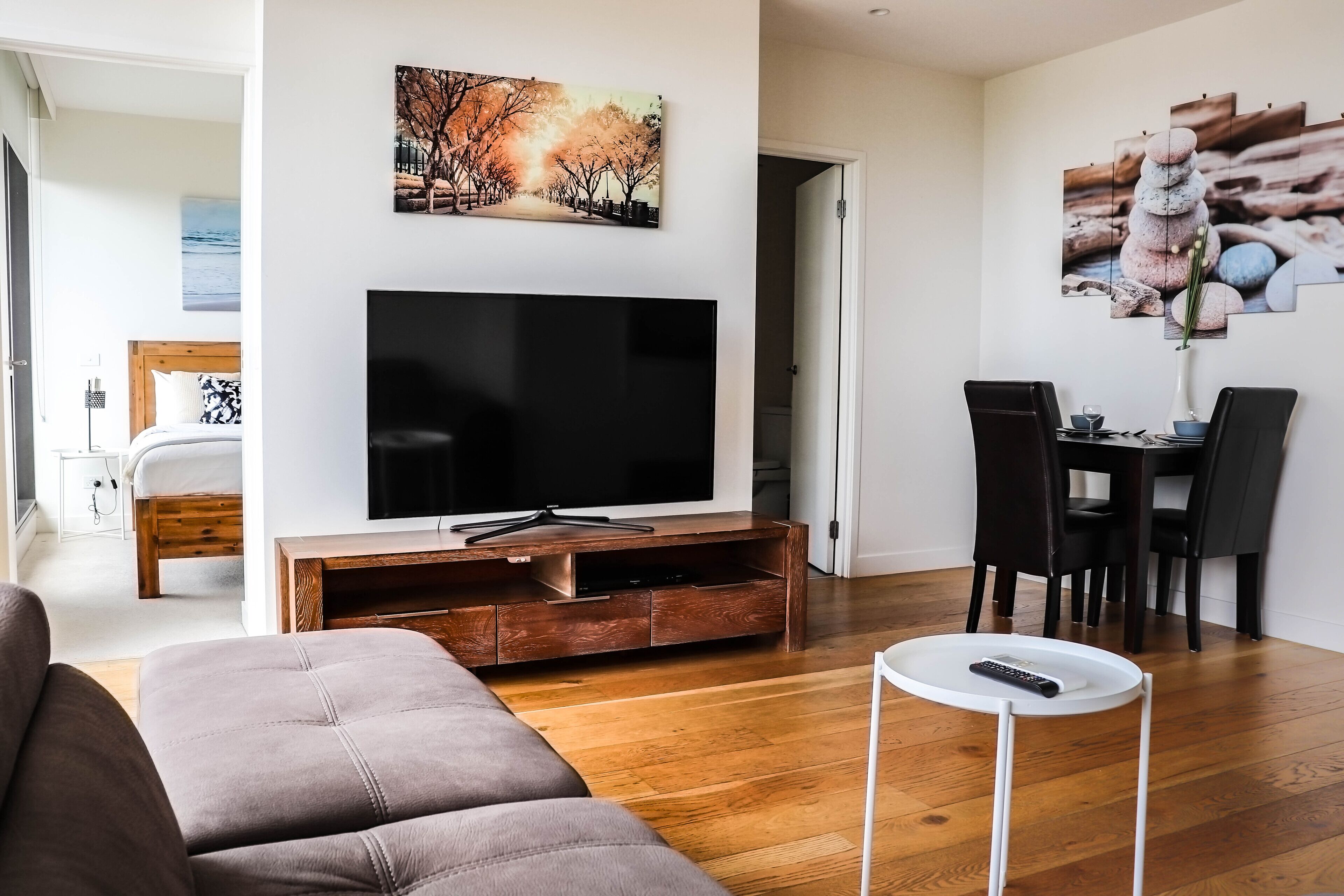 Serenity by the Botanical Garden*Free Parking