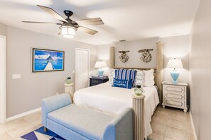 3 camere, una cassaforte in camera, una scrivania, ferro/asse da stiro