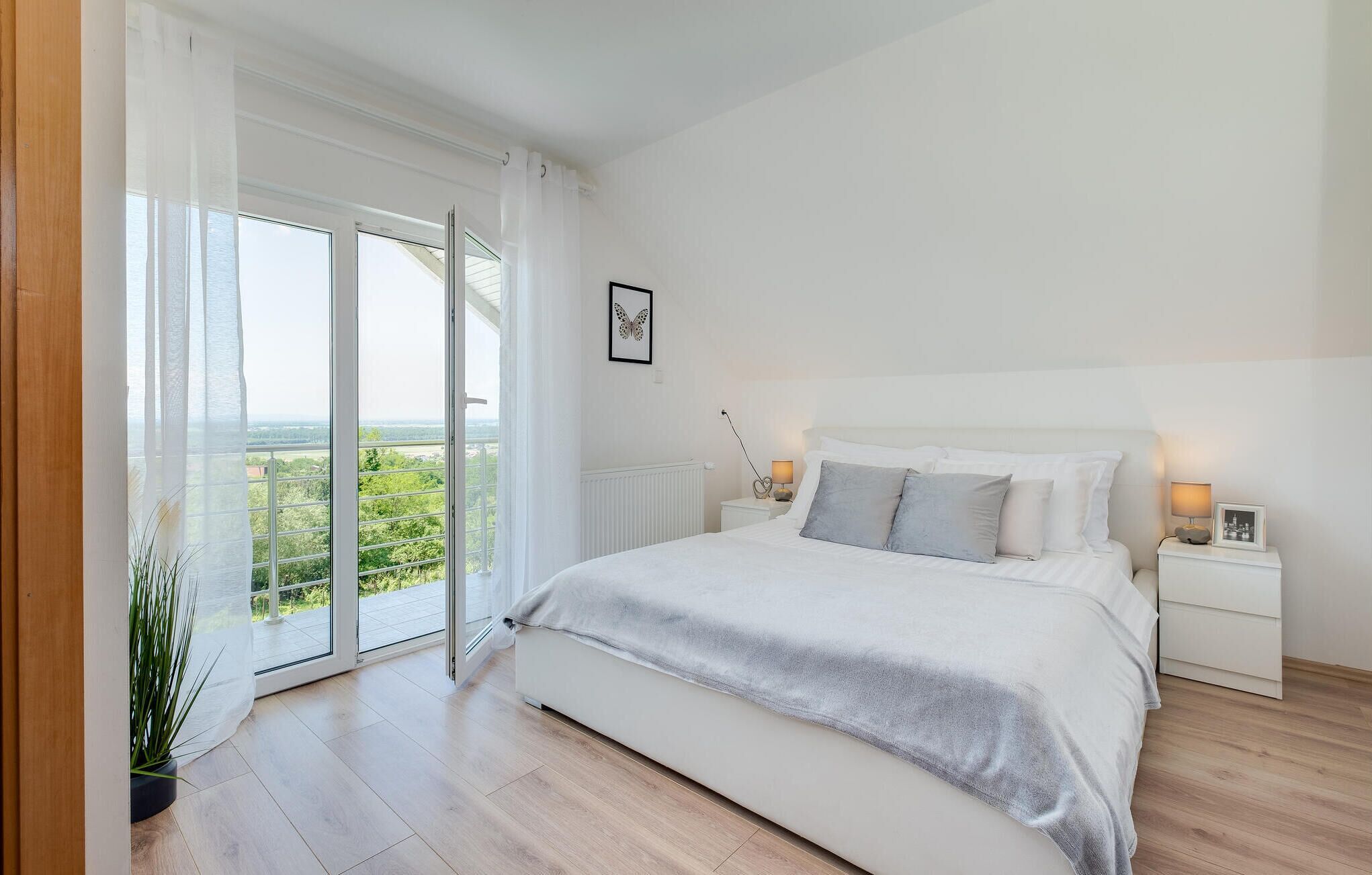 2 chambres, lit parapluie, Wi-Fi gratuit, draps fournis