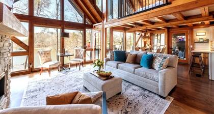 Hygge House on Lanier - the ULTIMATE lake cabin - dock, arcade, hottub, & grills