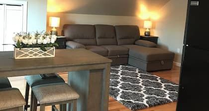 Modern Apartment w/ BBQ grill