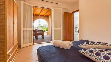 3 Schlafzimmer, Reisekinderbett, kostenloses WLAN, BettwÀsche