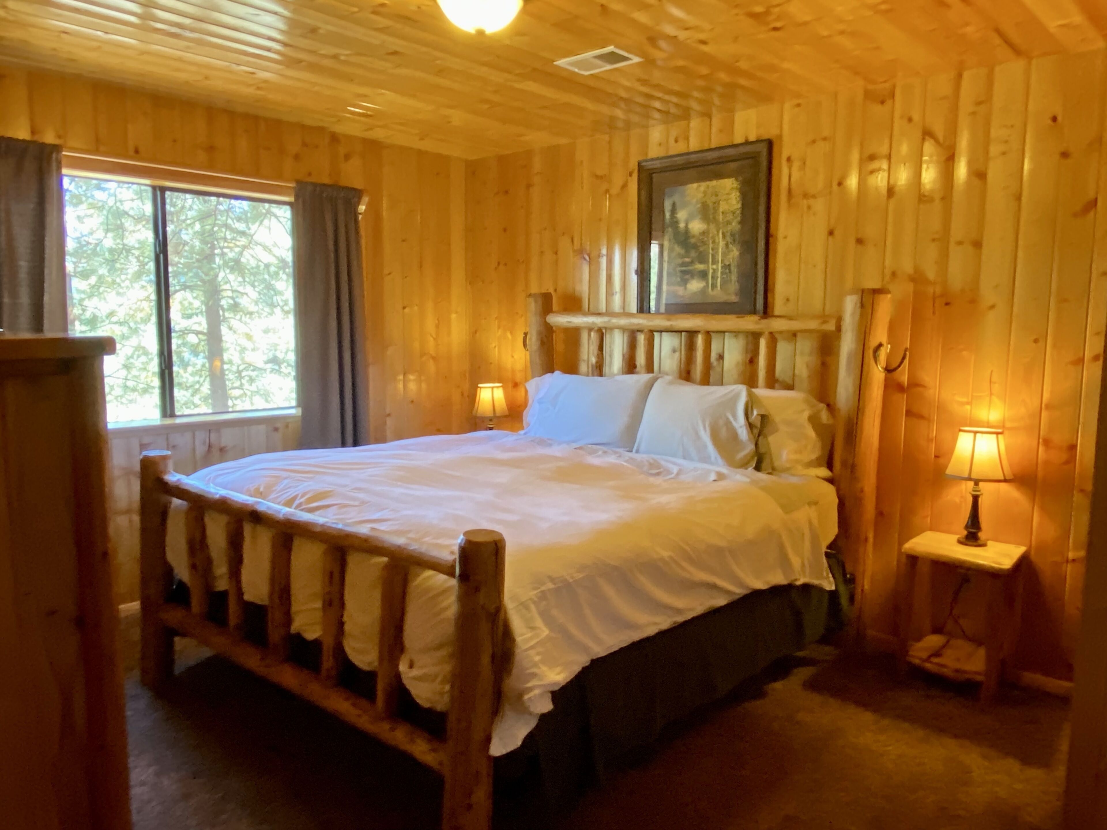 2 chambres, fer et planche à repasser, Wi-Fi gratuit, draps fournis