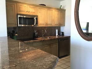 Fridge, microwave, stovetop, dishwasher