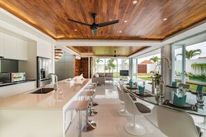 Microwave, coffee/tea maker, cookware/dishes/utensils