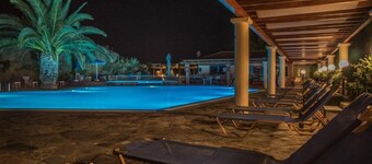 Alma Hotel