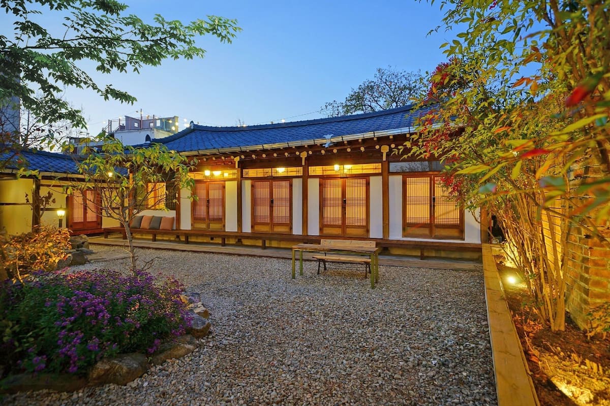 Traditional House | Premium bedding, individually decorated, individually furnished