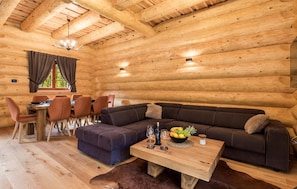 Smart TV, fireplace - Gorgeous home in Brod Na Kupi with sauna (Brod Na Kupi)