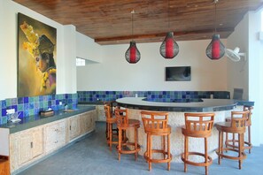 Interior - BERAWA, Luxury Water Bungalow, 5 min to beach (Bali)