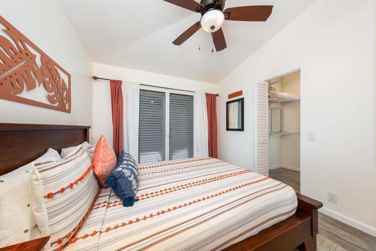 3 bedrooms, desk, iron/ironing board, free WiFi