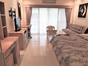 Condo, Smoking, Balcony