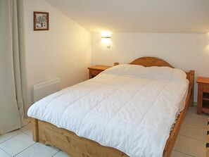 3 Schlafzimmer, Reisekinderbett, WLAN