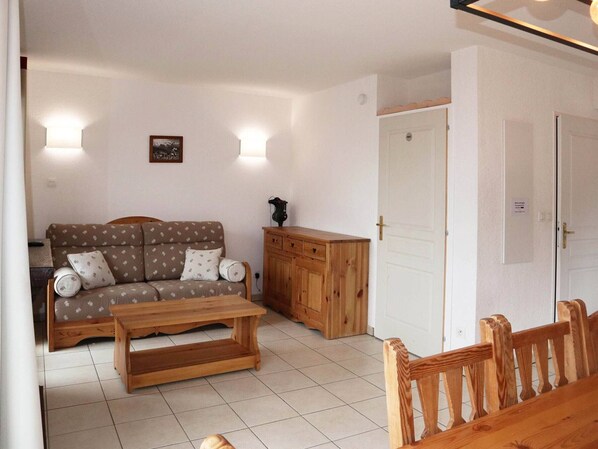 Living area - Renovated duplex with pool, WiFi, pets allowed in Les Orres (Les Orres)