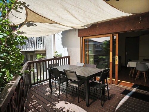 4* family apartment, terrace, garden and fireplace