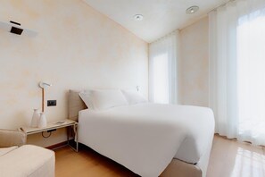 1 bedroom, in-room safe, iron/ironing board, travel crib