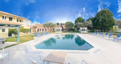 Royal Garden Apartments