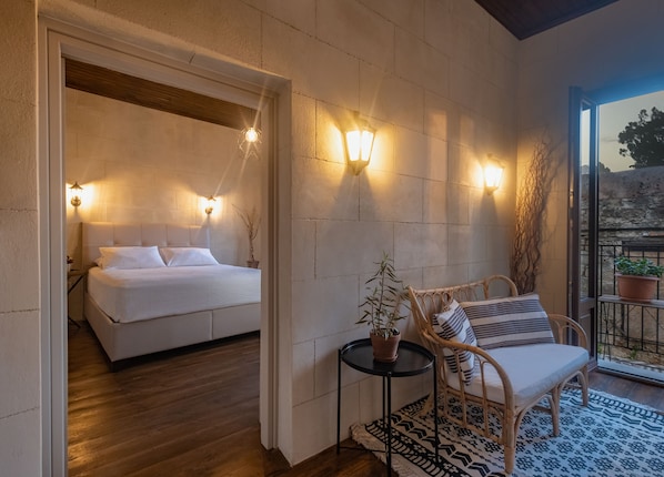 2 bedrooms, in-room safe, free WiFi, bed sheets