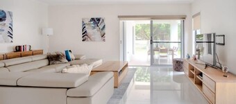 Golden Beach Family Home with Pool