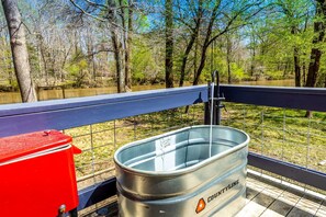 Property grounds - Riverfront Cottage - Get Away from It All!  (Summit)