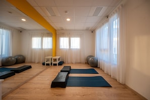 Gym -  Nemea Appart Hotel Europe Velizy Villacoublay (Velizy-Villacoublay)