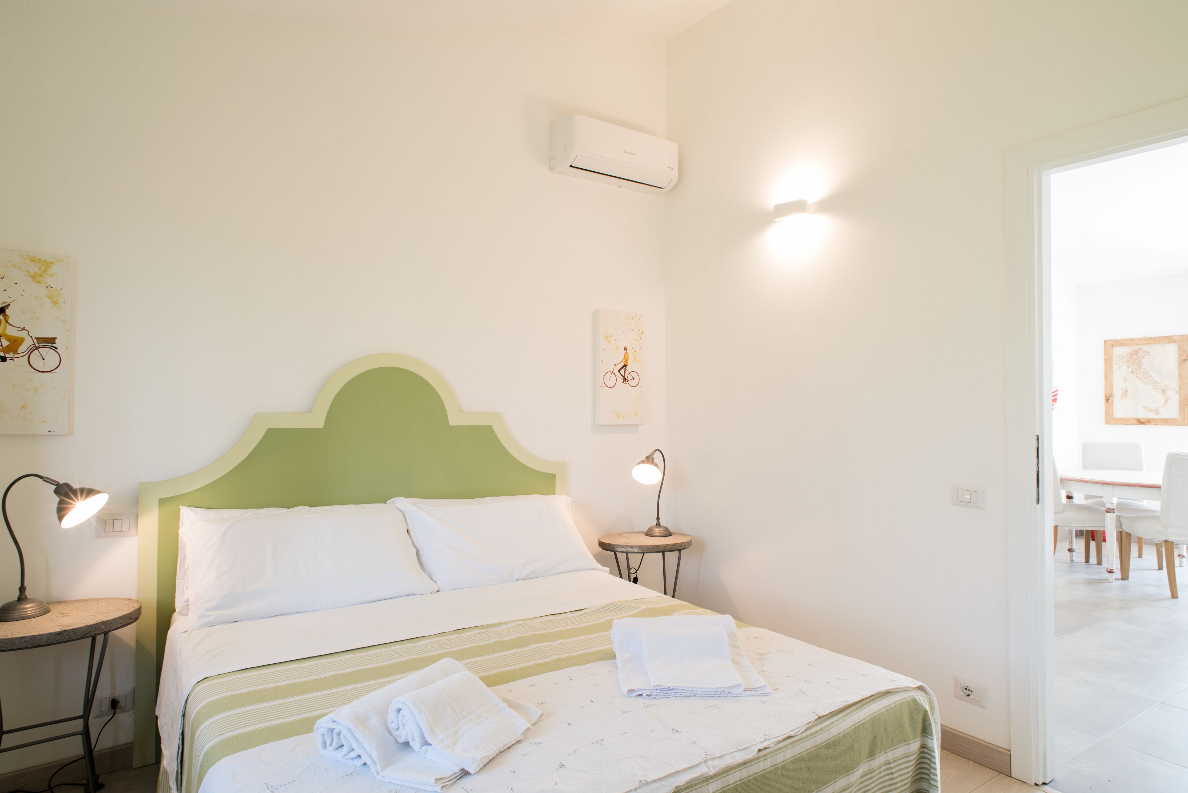 1 camera, ferro/asse da stiro, Wi-Fi gratuito, lenzuola